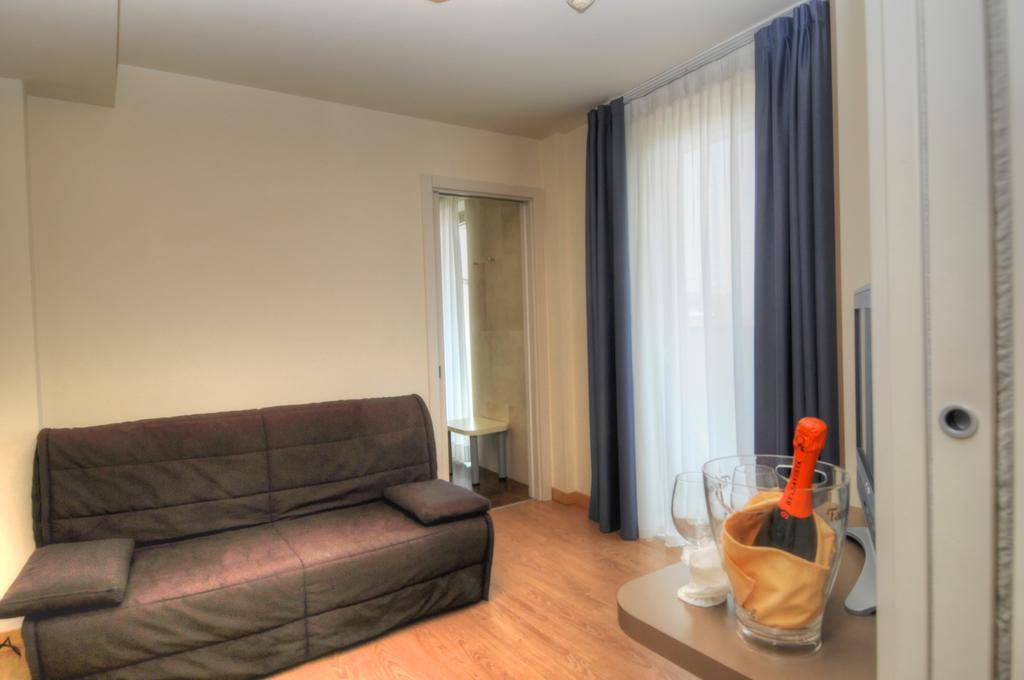 Hotel Pasha Lignano Sabbiadoro Luaran gambar