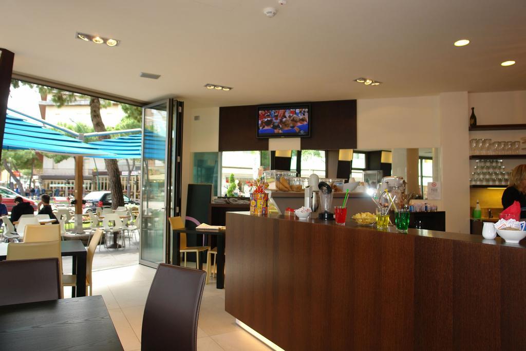 Hotel Pasha Lignano Sabbiadoro Luaran gambar