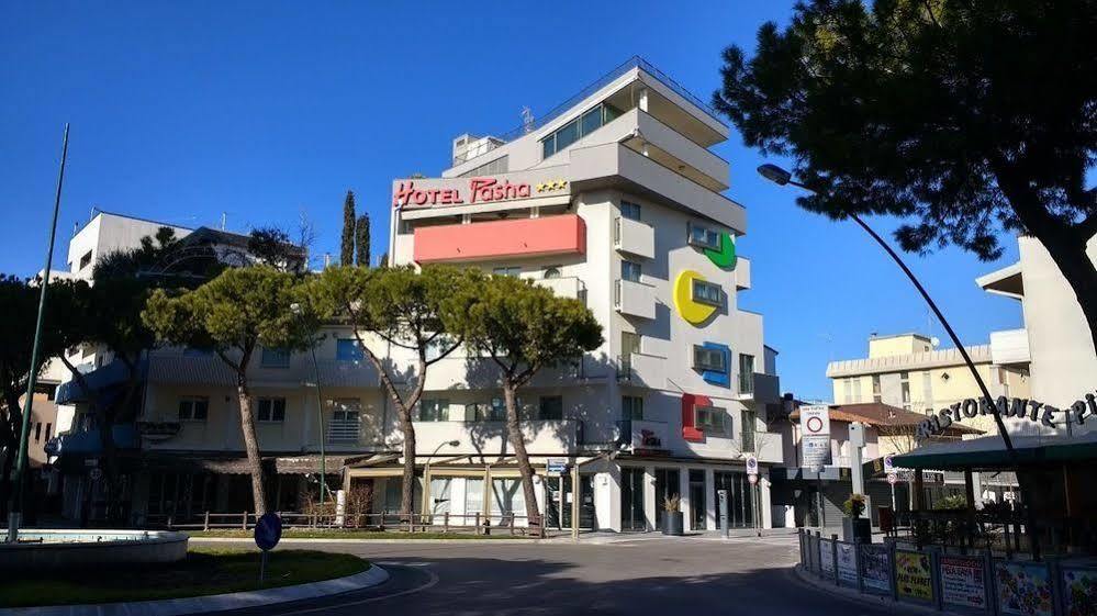 Hotel Pasha Lignano Sabbiadoro Luaran gambar