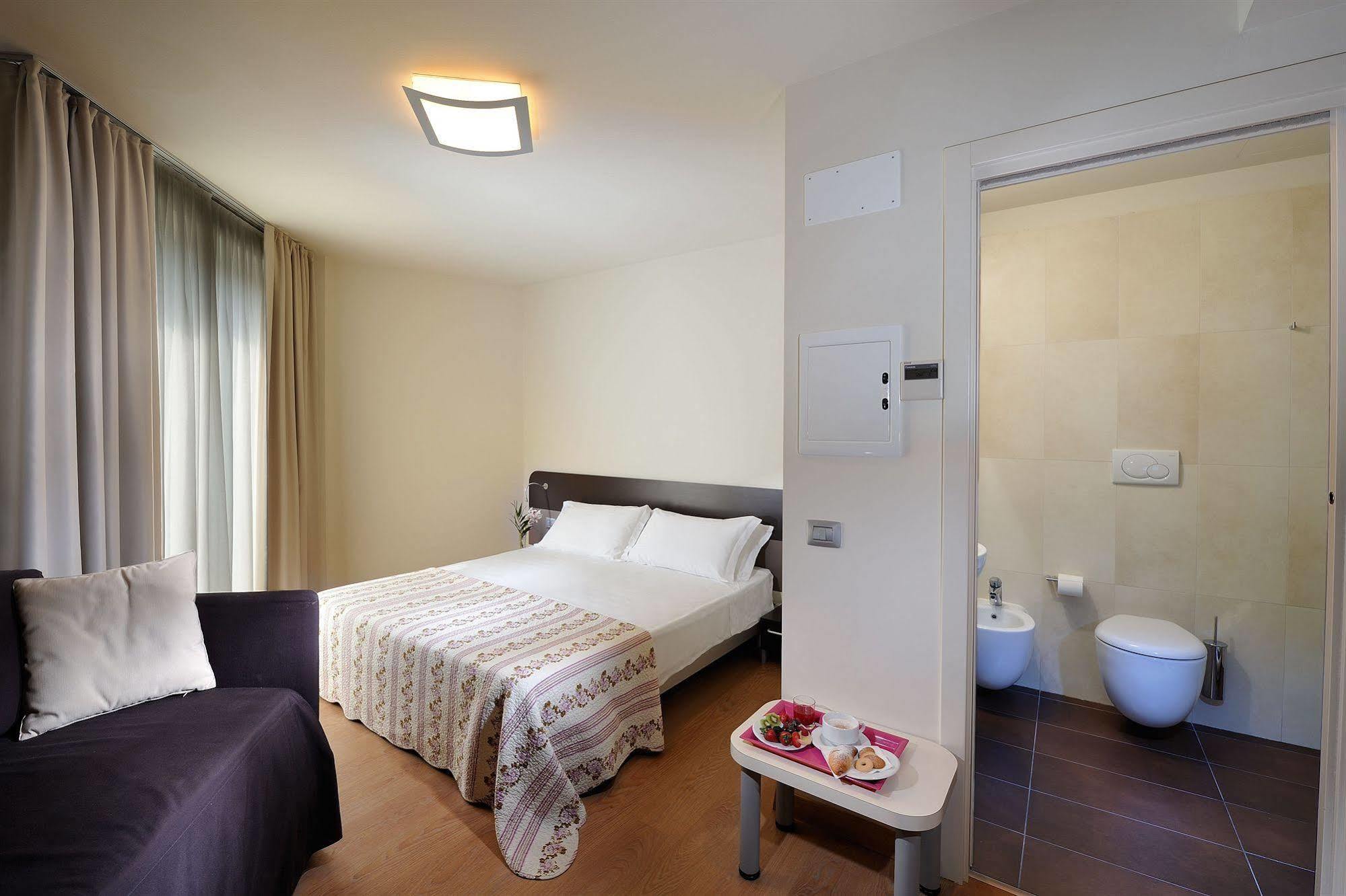 Hotel Pasha Lignano Sabbiadoro Luaran gambar