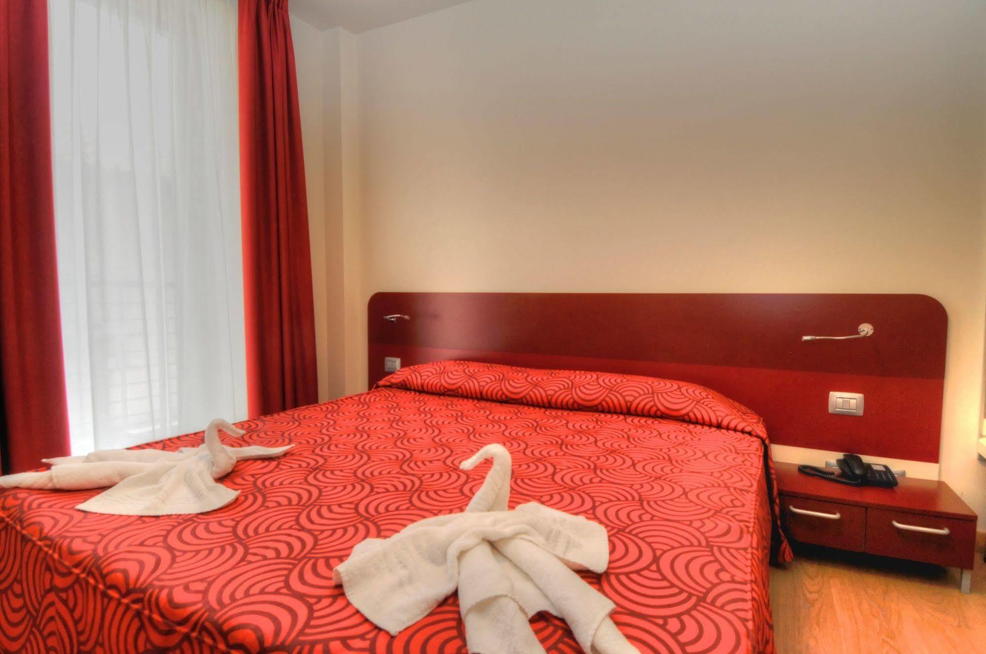 Hotel Pasha Lignano Sabbiadoro Luaran gambar