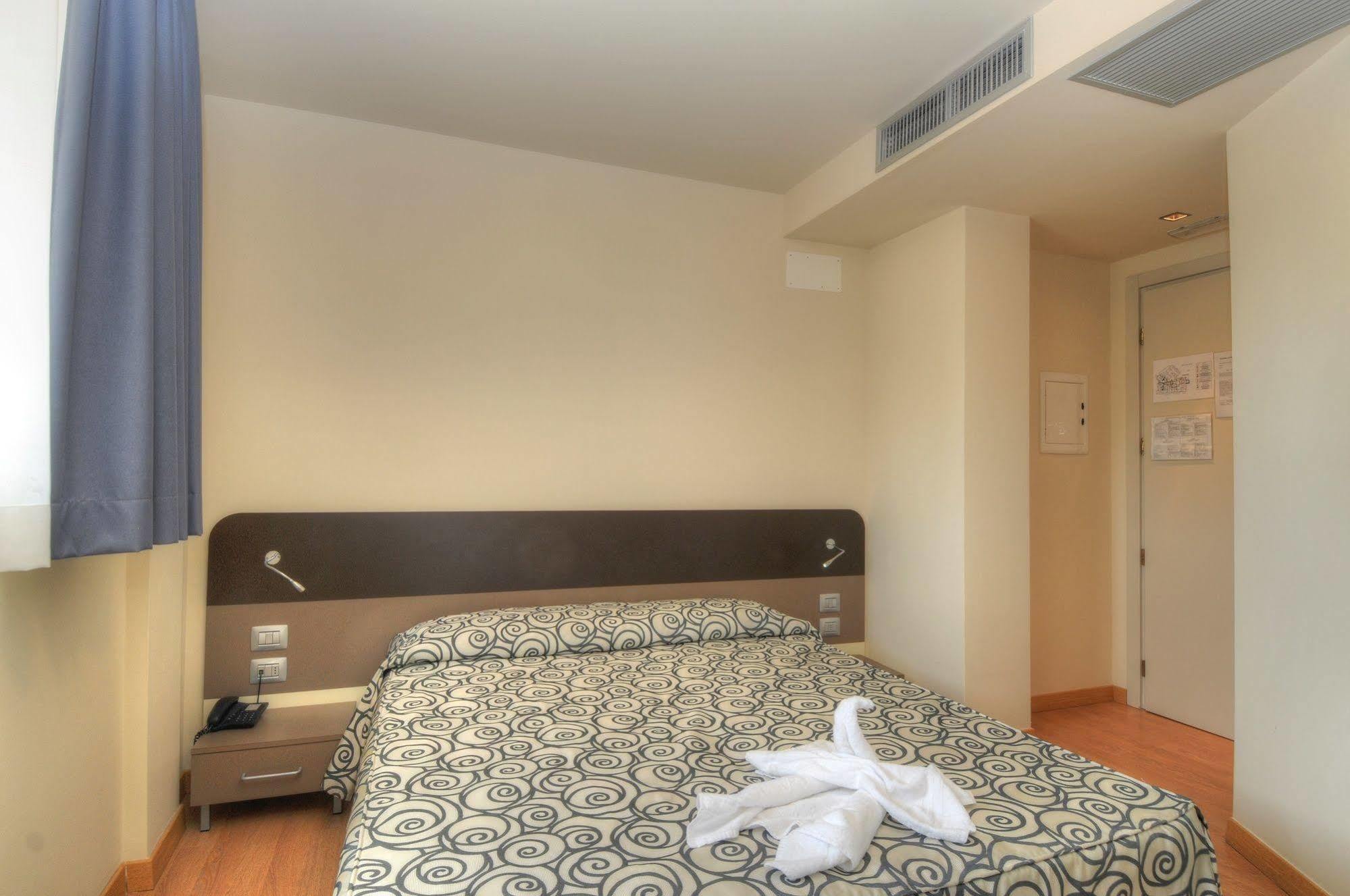 Hotel Pasha Lignano Sabbiadoro Luaran gambar