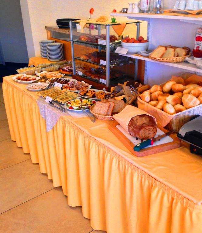 Hotel Pasha Lignano Sabbiadoro Luaran gambar
